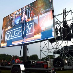 mobile led display at Daughtry concert